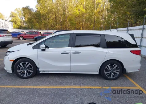2022 Honda Odyssey Touring from USA, damaged, VIN 5FNRL6H82NB026586